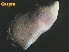 asteroidi_gaspra.jpg (10712 byte)