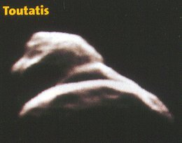 asteroidi_toutatis.jpg (8447 byte)
